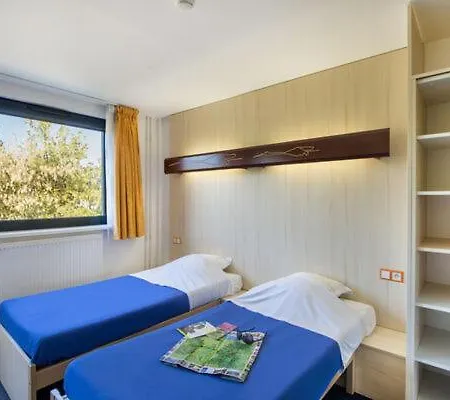 Le Mittel Hotel *